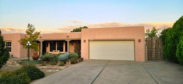 $569,000 / 4br - 2558ft2 - Beautiful Custom SW Style Home For Sale! (Los Lunas, NM)64290494160131122