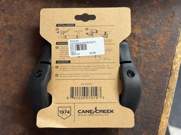 Cane Creek Ergo Control Bar Ends - $20 (Chinatown)63436945633793121