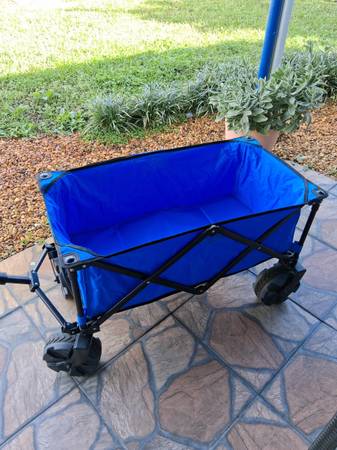 Ozark Trail Quad Folding Beach Wagon with Telescoping Handle 1