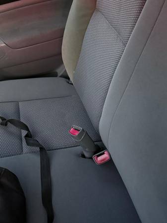 2012 Toyota Tacoma base sr5 - $7,000 (Los Angeles)63624631510787124