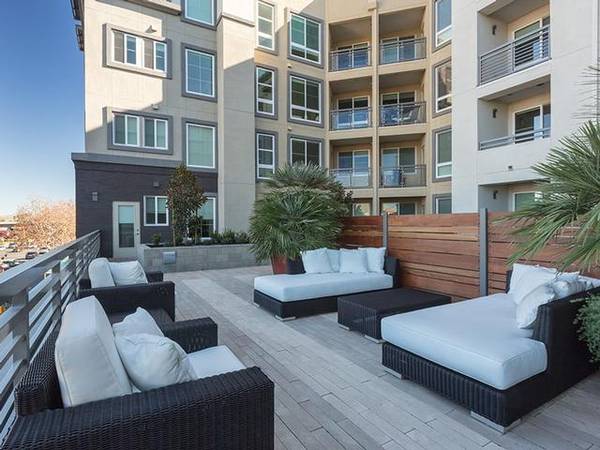 $2,698 / 1br - 707ft2 - Ideal Living in Dublin  1 BR, Spacious Closets, Pet Amenities (dublin / pleasanton / livermore)63657880256387123