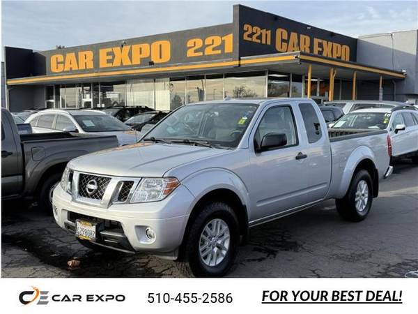 2017 Nissan Frontier King Cab SV (2017.5) Pickup 2D 6 ft pickup 1
