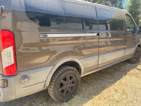 Ford Transit Wagon 350 XL convertido 2016 - $33,000 (Ojai)63616000070531120