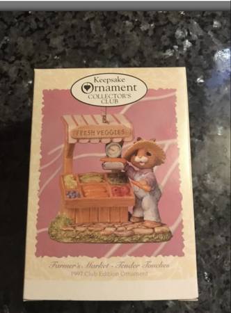 Hallmark Farmers Market Tender Touches 1997 Bunny Ornament 1