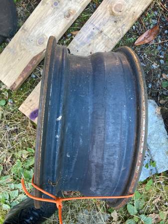 Llantas de acero de 16" de VW Jetta TDI, patrón de pernos 5x112 - $35 (Seattle)63471358894209121