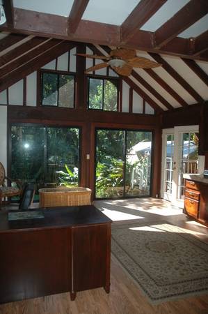 $2,200 / 1br - 750ft2 - Oct - Jan lease ... epic furnished small house- beautiful ocean view63939660135298120