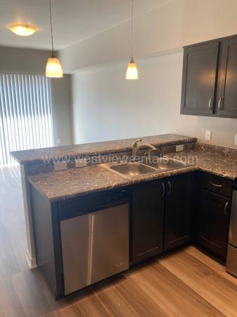 $1,590 / 1br - 455ft2 - Sandpiper #513 | Ático de 1 dormitorio/1 baño con fácil acceso a WWU (Downtown Bellingham)63920957512578124