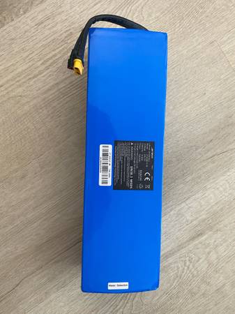 i10 // iMax battery new 1