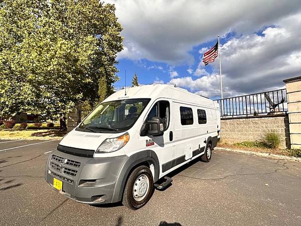 2016 Sportsmen Sports mobile - $45000.0063469644420097121