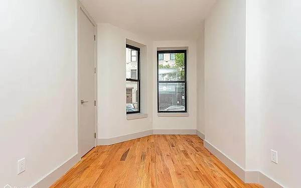 $3,000 / 2br - Affordable Two Bedroom on Bed-Stuy Bushwick Border — $3,000 (Brooklyn)63689734604163124
