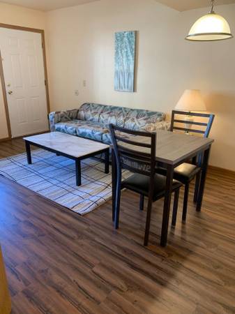 $409 / 2br - GET COZY WITH US - FREE UTILITIES (CENTRAL PHOENIX)64047709509250122