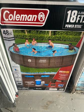 Piscina de 18 pies x 48 pulgadas - $400 (Hamilton City)63470297716097122