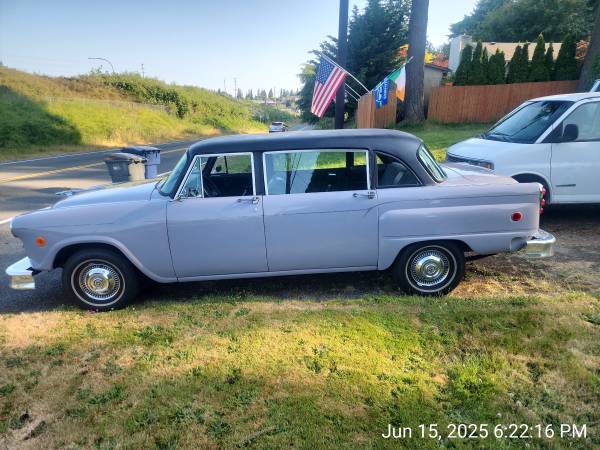 Checker A12E de 1977 en excelente estado - $14,000 (Lynnwood)63617361972227122