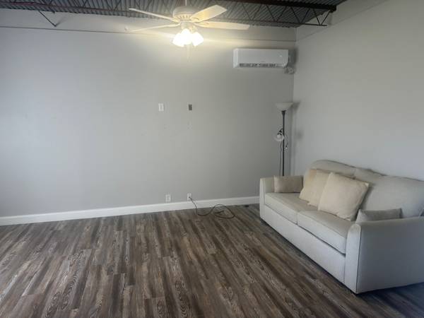 $1500.00 / 1br - 600ft2 - 1/1 Indian River Dr63799909825921122