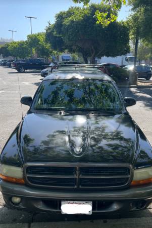 2002 Dodge Dakota SXT especial para mecánico - $2,500 (richmond / point / annex)63613112702081122