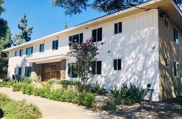 $2,245 / 1br - 708ft2 - Courtyard, Ceiling Fan, Covered Parking (296 N Oakland Ave, Pasadena, CA)63700899410947121