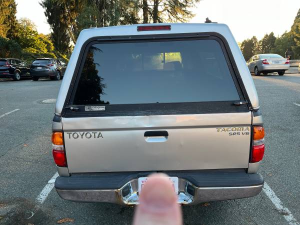 2004 Tacoma Xtra Cab con camper armado - $11,000 (Seattle)63623644092803123