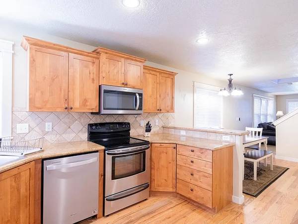 $140 / 3br - Beautiful Home with great location. (Boise)64143940358785123