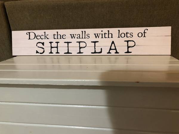 Holiday Deck the Halls w Shiplap sign 1