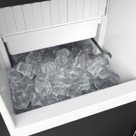 Avallon 15 pulgadas de ancho, capacidad de 26 libras, fabricador de hielo empotrable y de pie con - $2.150 (Everett)63471418655873123