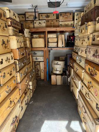 Lot of Early Century Vintage Suitcases  Various brands and all sizes 1