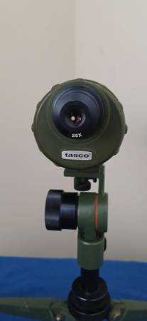 SPOTTING SCOPE 1