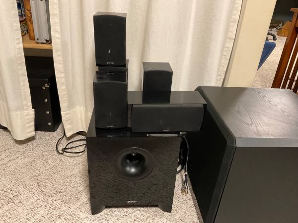 Energy Take Classic 5.1 Surround Speaker Set 1