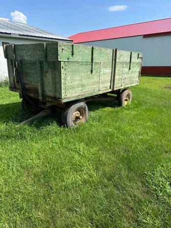 Barge Box Wagon 1