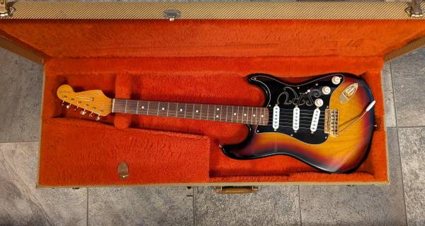 1997 Fender Stevie Ray Vaughan Stratocaster 1