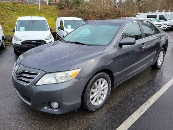 2010 Toyota Camry XLE Sedán automático - $9,995 (Bellevue)63617879259651122