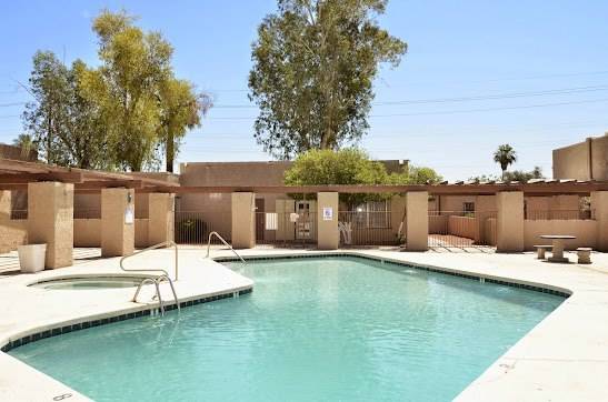 $1,195 / 2br - 1050ft2 - FIRST MONTH 1/2 PRICE. HABLA ESPAÑOL! (Phoenix)64024998960769120