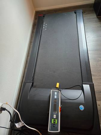 Under Desk Treadmill With Bluetooth - LifeSpan TR1200-DT3 1