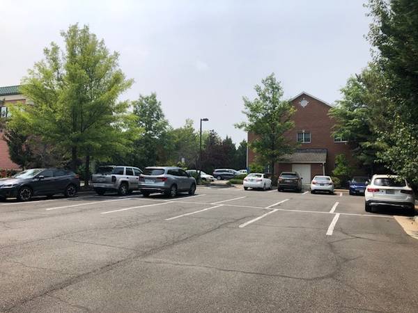 $245,000 / 1000ft2 - Excelente condominio de oficinas en Herndon (Herndon, VA)64040362187267123