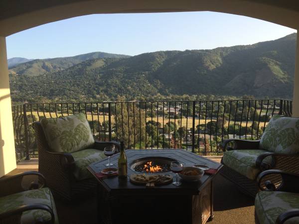 $1,950 / 1br - Furnished Room with Private Bath in CV Village Home w Stunning Views (Carmel Valley Village)64054766728194120