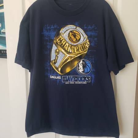 Dallas Mavericks 2011 Champinship Ring T Shirts sized XL and L 1