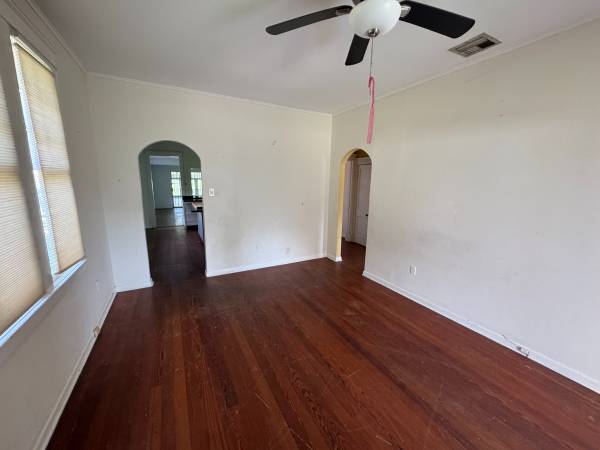 $1,400 / 3br - 1600ft2 - 3bd/2bath As-Is rental (Algiers)63792292367489121