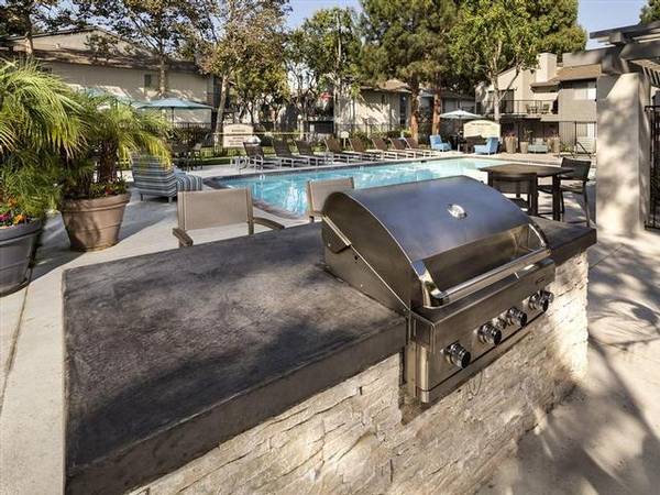 $3,306 / 2br - 1090ft2 - Central heating and air conditioning, Landscaped courtyards (san jose west)63672010988801123