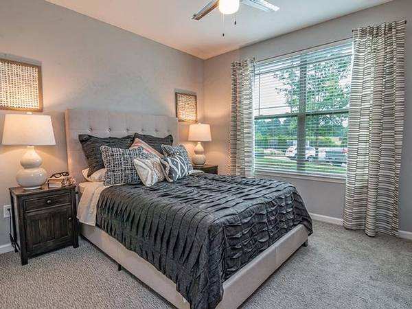 $1,840 / 3br - 1410ft2 - Cafe Lounge with Coffee Bar, Billiards Table, and Shuffleboard63685979114499121