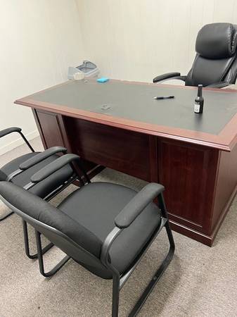 Office closed have desk table  misc 1