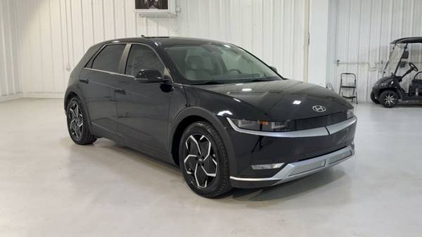 2023 Hyundai IONIQ 5 SEL suv Abyss Black - $25,495 (CALL or TEXT 512-309-5564)63439510234243122