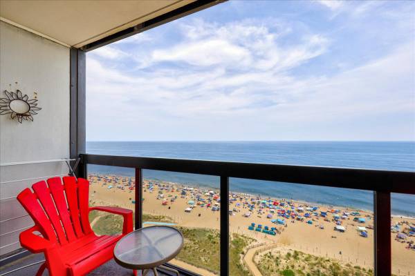 $1,100 / 1br - 636ft2 - Oceanfront Winter Rental (Ocean City)63806889785219120