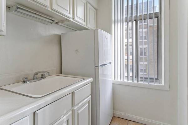 $969 / 325ft2 - Vintage Studio Apartments For Rent @ Renew on Temple- 1 month Free (Avenues)63674381401475124