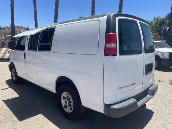 2009 Chevrolet 3500 One Ton - Photo 4