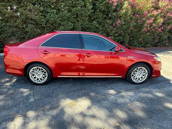 2013 Toyota Camry Hybrid XLE - $11,500 (San Jose)63478472897155121