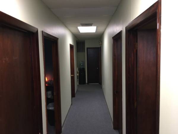 $2,350 / 1500ft2 - 1500 sq. ft. office for lease (Northampton)64016883483650123