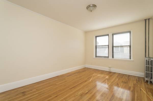$3,400 / 2br - Highland Ave 2 Bed (mid-Somerville)63690793393667124