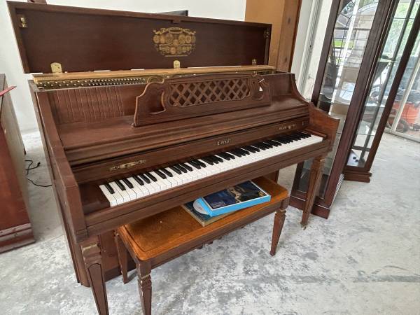 Vintage kimball Piano model 4242 1