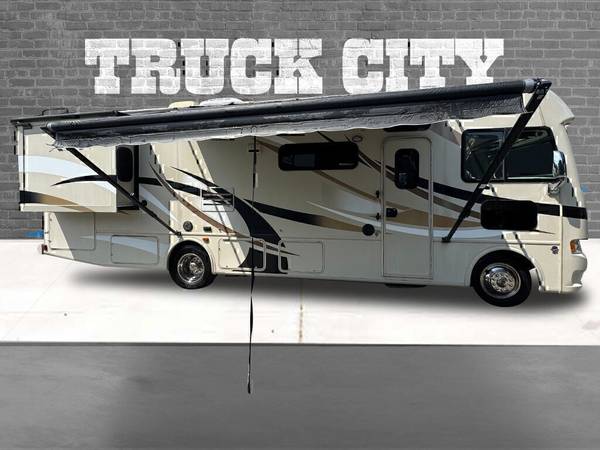 2015 Thor Ace  30 ft Class A Motorhome 2 Slides CLASS A - $49,999 (1621 W Valley Hwy E  Sumner, WA 98390)63470107865987121