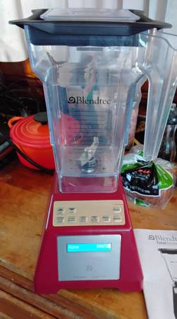 Blendtec blender, model ES3, Digital display, high speed, Red 1