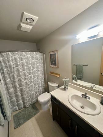 $1,450 / 2br - 144ft2 - Room for rent - $145063747357724035124